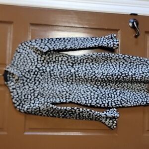 Michael Kors-Shimmery blk/gray animal print dress with bell sleeves Size XS.